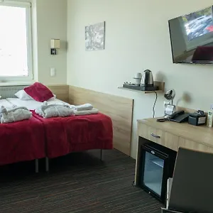 https://automobil-hotel.krakowhotelspoland.com